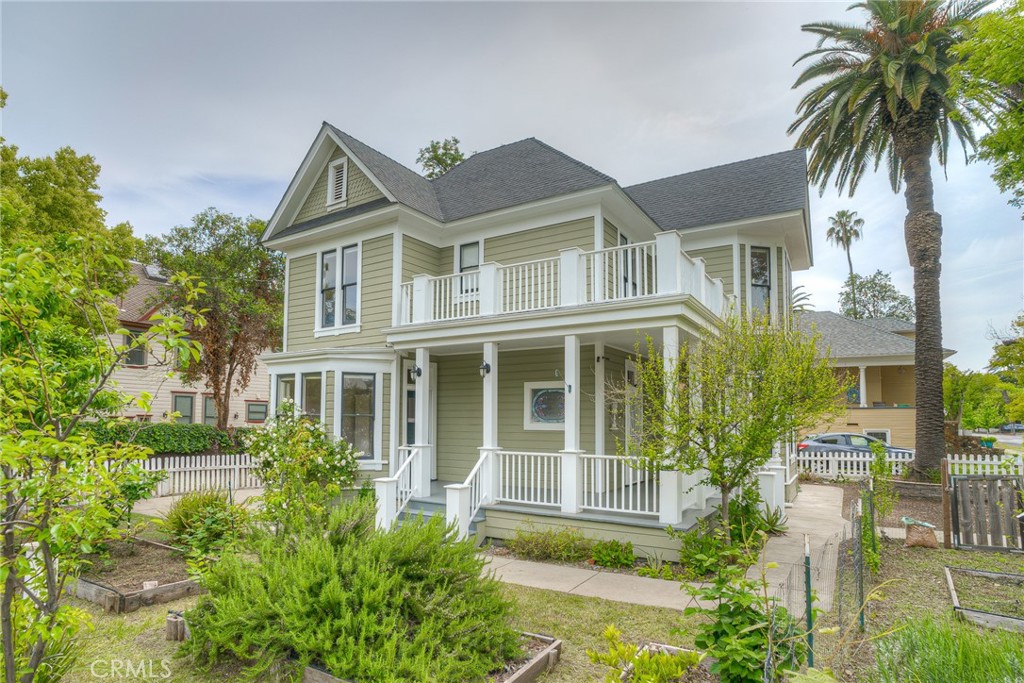 1281 Montgomery Street