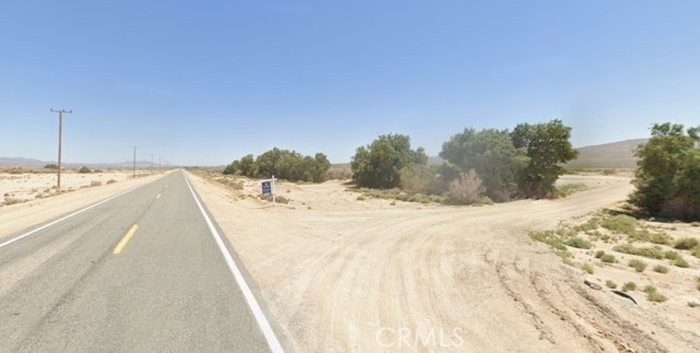 29350 Sweet Rock Lane, Newberry Springs CA: https://media.crmls.org/medias/fa97185e-4323-453a-9b0a-688c14488dfe.jpg