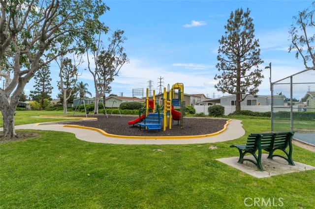 Detail Gallery Image 47 of 50 For 3595 Santa Fe Ave #90,  Long Beach,  CA 90810 - 3 Beds | 2 Baths