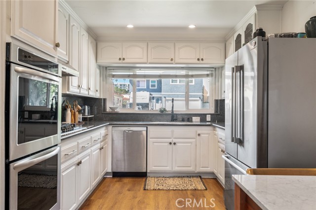 Detail Gallery Image 13 of 40 For 1924 S Averill Ave, San Pedro,  CA 90732 - 3 Beds | 1/1 Baths