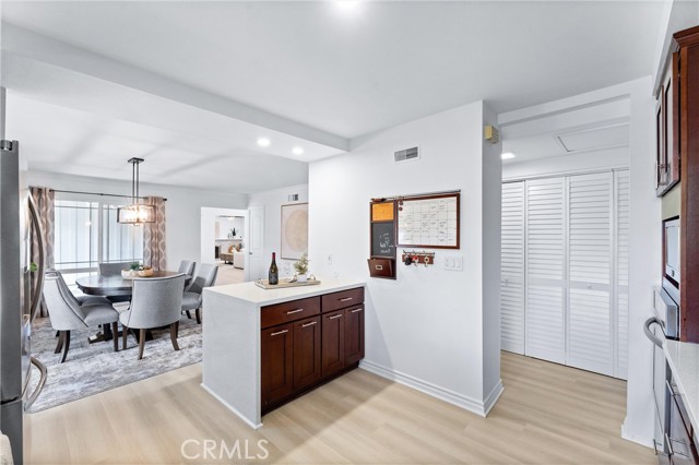 Detail Gallery Image 10 of 39 For 200 Friar Pl, Fullerton,  CA 92835 - 4 Beds | 3 Baths