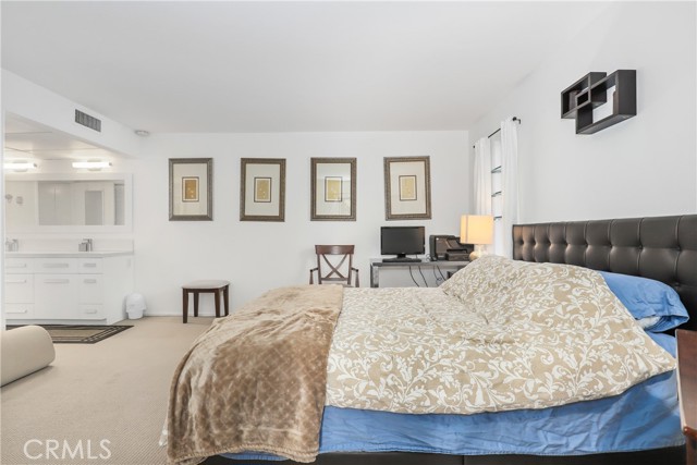 Detail Gallery Image 13 of 31 For 950 N Kings Rd #245,  West Hollywood,  CA 90069 - 1 Beds | 1 Baths