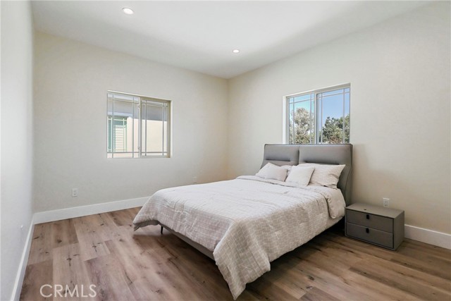 Detail Gallery Image 26 of 30 For 10347 Mapledale St, Bellflower,  CA 90706 - 4 Beds | 3 Baths