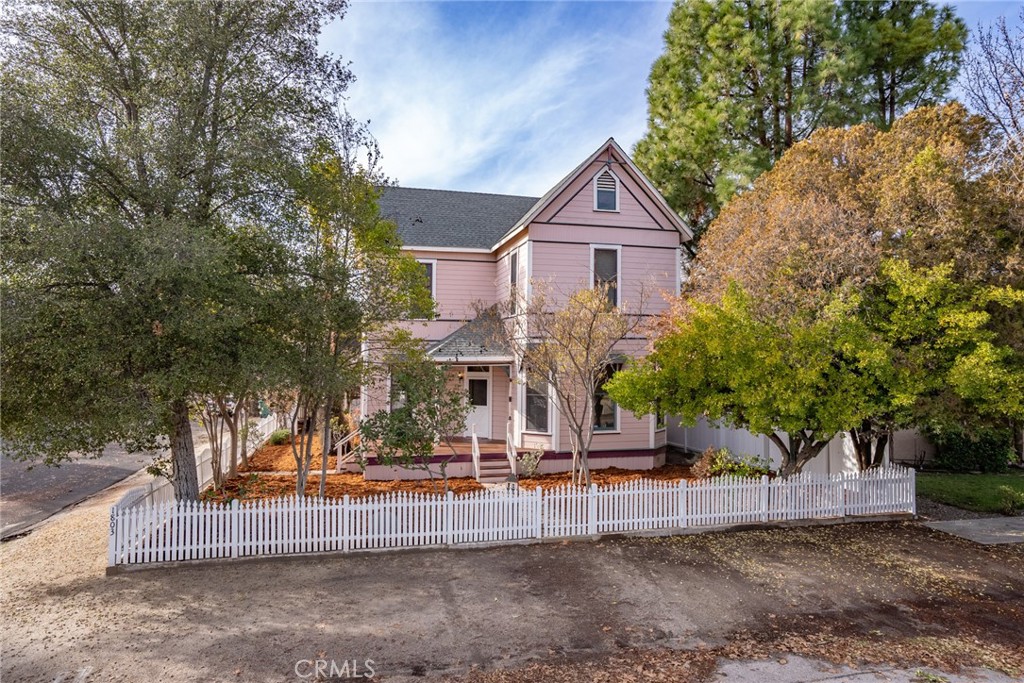 1803 Pine Street