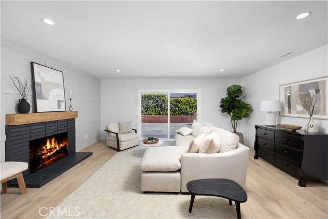 Detail Gallery Image 4 of 20 For 15618 S Stulman Ave, Gardena,  CA 90248 - 3 Beds | 2 Baths