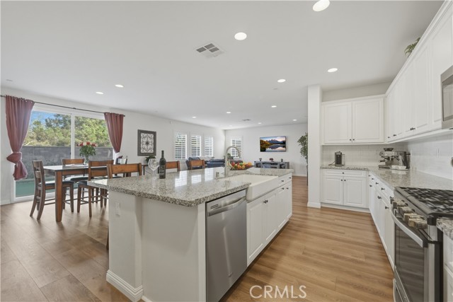 Detail Gallery Image 18 of 52 For 34712 Swan Valley Ct, Murrieta,  CA 92563 - 5 Beds | 3 Baths