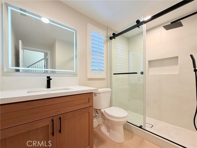 Detail Gallery Image 4 of 34 For 302 Tall Oak, Irvine,  CA 92603 - 3 Beds | 3/1 Baths