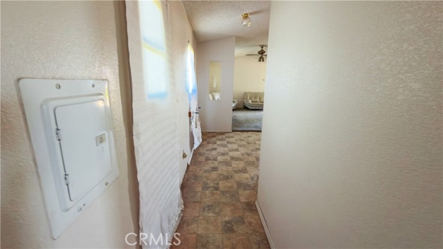 Detail Gallery Image 16 of 28 For 18420 Decker, Perris,  CA 92570 - 2 Beds | 2 Baths
