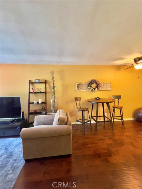 Detail Gallery Image 13 of 28 For 5585 E Pacific Coast #152,  Long Beach,  CA 90804 - 1 Beds | 1 Baths