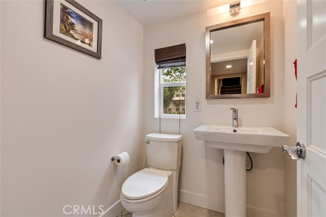 Detail Gallery Image 17 of 41 For 46 Beacon Way, Aliso Viejo,  CA 92656 - 3 Beds | 2/1 Baths