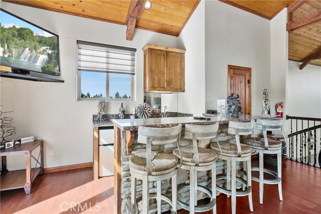 858 Fox Tower Way, Big Bear Lake CA: https://media.crmls.org/medias/faa01283-bc08-4b21-98cc-86dcdf6d7036.jpg