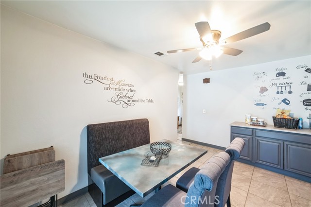 Detail Gallery Image 17 of 44 For 13522 Pan Am Bld, Moreno Valley,  CA 92553 - 4 Beds | 2 Baths