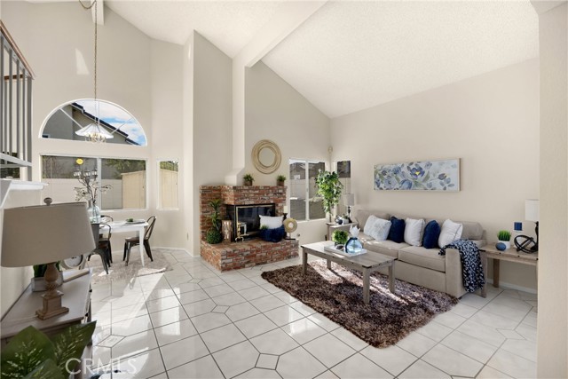 Detail Gallery Image 4 of 48 For 2705 Annapolis Cir, San Bernardino,  CA 92408 - 3 Beds | 2/1 Baths