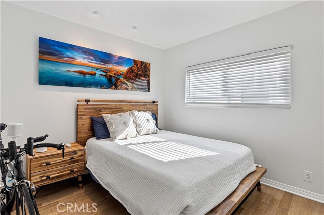 Detail Gallery Image 15 of 16 For 412 Hermosa Ave #C,  Hermosa Beach,  CA 90254 - 2 Beds | 1 Baths