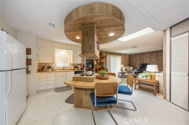 Detail Gallery Image 7 of 23 For 1423 Century, Redlands,  CA 92374 - 2 Beds | 2 Baths