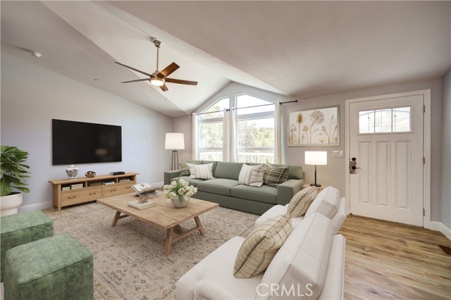 4920 Ranchita Vista Way, San Miguel CA: https://media.crmls.org/medias/faa223b9-486a-465d-9674-ba1ec496c0c1.jpg