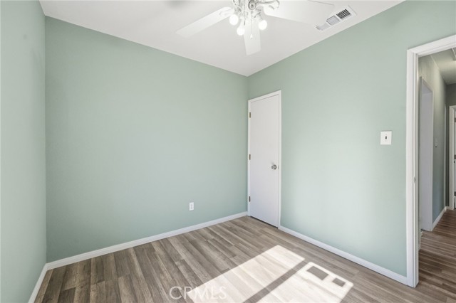 Detail Gallery Image 17 of 39 For 409 W Camellia Way, San Jacinto,  CA 92538 - 4 Beds | 2 Baths