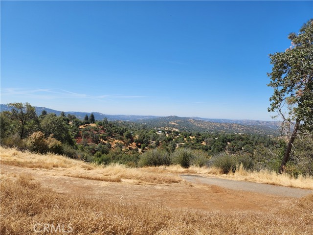 44677 Road 415, Coarsegold CA: https://media.crmls.org/medias/faa3a0c5-46a6-4783-9651-c5e00a27f3df.jpg