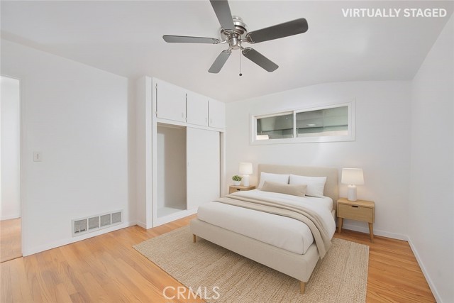 Detail Gallery Image 21 of 42 For 9655 Gothic, North Hills,  CA 91343 - 3 Beds | 2 Baths