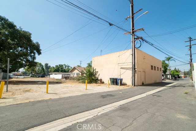 Image 2 for 220 W C St, Ontario, CA 91762