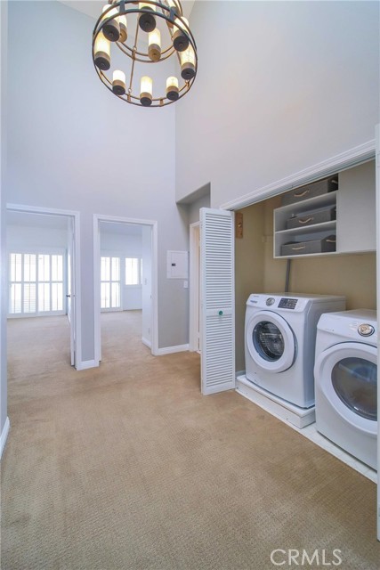 Detail Gallery Image 10 of 25 For 257 N Skyline Dr, Thousand Oaks,  CA 91362 - 3 Beds | 2/1 Baths
