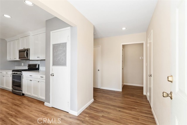 26434 Mccall Boulevard, Menifee CA: https://media.crmls.org/medias/faa5d974-ed87-4f3e-bded-d0593124699d.jpg