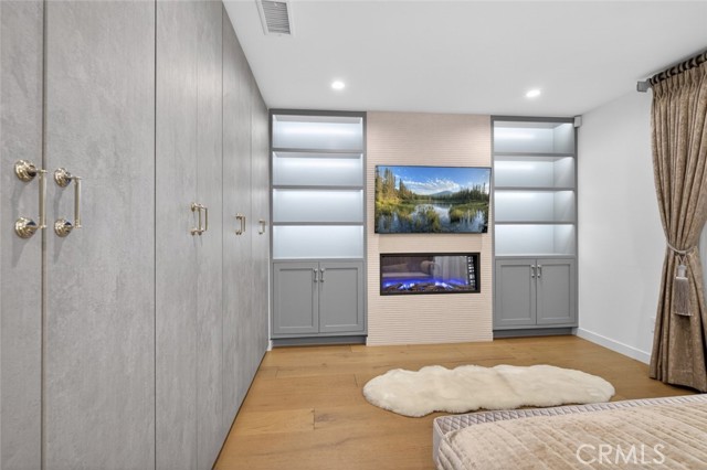 Detail Gallery Image 21 of 64 For 4926 Greenbush Ave, Sherman Oaks,  CA 91423 - 4 Beds | 3 Baths