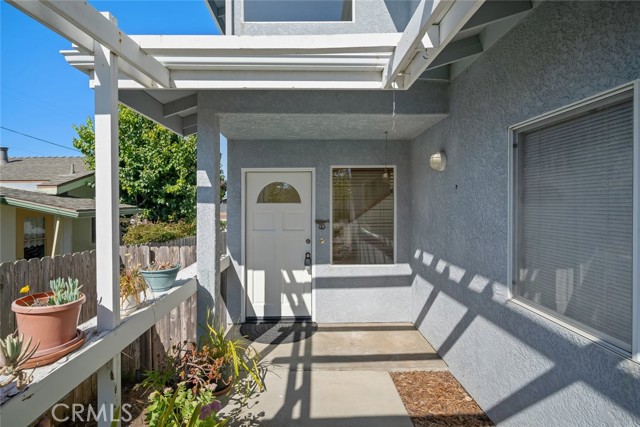 Detail Gallery Image 4 of 54 For 1215 Morro Ave, Morro Bay,  CA 93442 - 3 Beds | 2 Baths