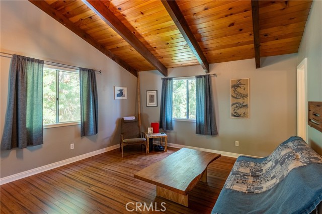 Detail Gallery Image 17 of 30 For 31045 Valley Oak Dr, Running Springs,  CA 92382 - 2 Beds | 2 Baths