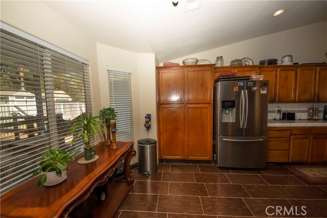 Detail Gallery Image 12 of 35 For 2309 N Linda Vista St, Visalia,  CA 93291 - 4 Beds | 2 Baths