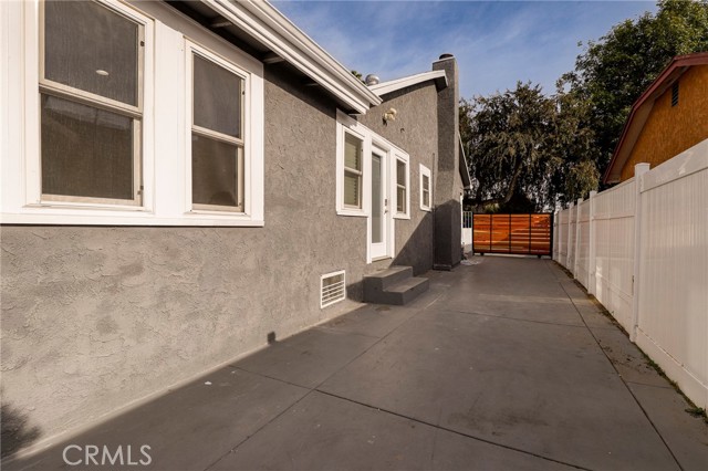 Detail Gallery Image 27 of 41 For 2523 S Victoria Ave, Los Angeles,  CA 90016 - 4 Beds | 2 Baths