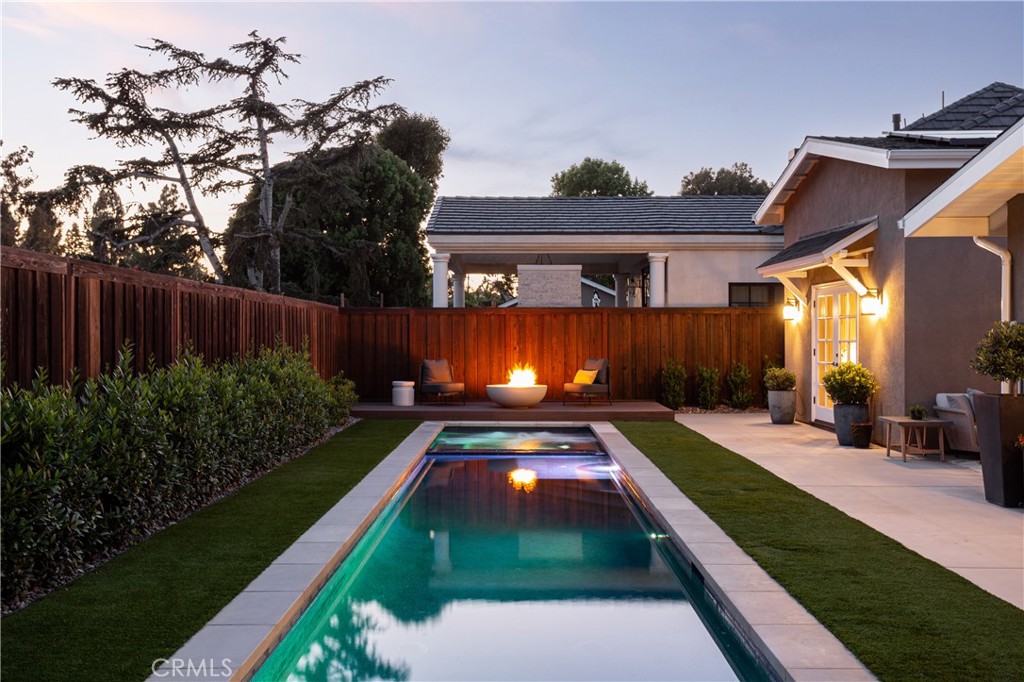 Faa8fce0 A7f8 441b 99e5 C2443a2c74c7