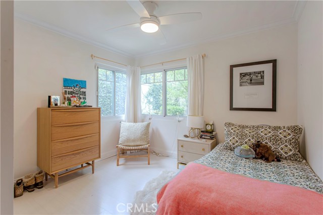 7520 W 90th Street, Los Angeles CA: https://media.crmls.org/medias/faa90284-9783-41c9-886d-378bb686fa7f.jpg
