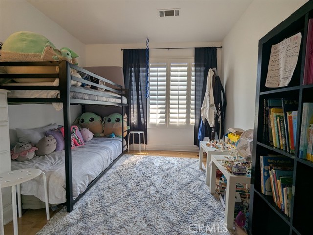 47 Red Bud, Aliso Viejo CA: https://media.crmls.org/medias/faa905a3-367c-4db2-8d30-d95bd2084525.jpg
