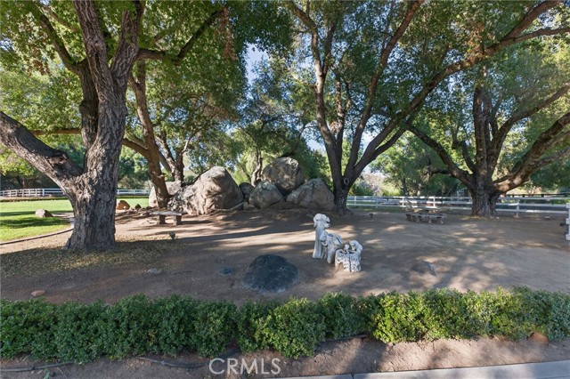 Detail Gallery Image 5 of 75 For 40833 Calle Bandido, Murrieta,  CA 92562 - 8 Beds | 7/2 Baths