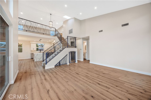 1804 Blossom Lane, Redondo Beach CA: https://media.crmls.org/medias/faaa5a7a-e56d-4270-8549-b5cb3966d14d.jpg
