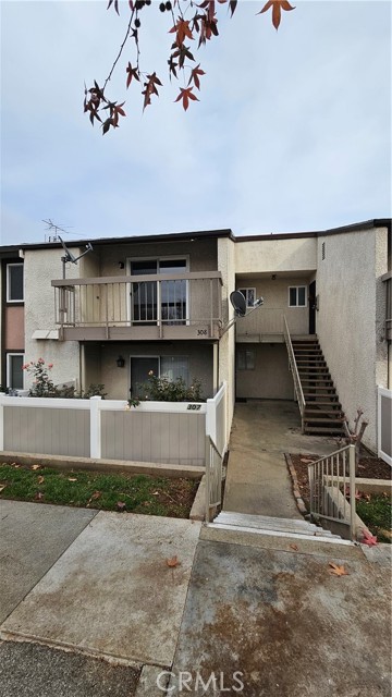 Detail Gallery Image 1 of 6 For 8990 19th St #308,  Rancho Cucamonga,  CA 91701 - 2 Beds | 2 Baths