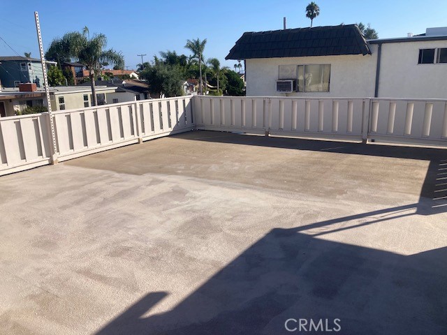 Large deck over 3 car garage