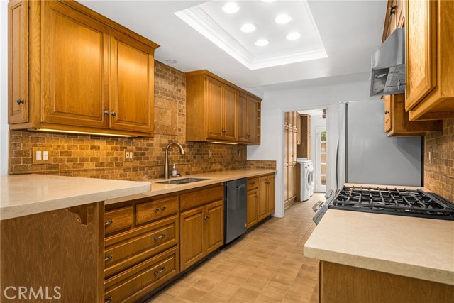 Detail Gallery Image 14 of 34 For 2045 Bay Meadows, Placentia,  CA 92870 - 3 Beds | 2 Baths