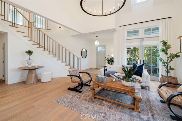 Detail Gallery Image 4 of 70 For 1450 6th St, Manhattan Beach,  CA 90266 - 6 Beds | 5/1 Baths