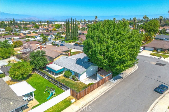 Detail Gallery Image 40 of 49 For 2828 Shalimar, Riverside,  CA 92504 - 3 Beds | 2 Baths