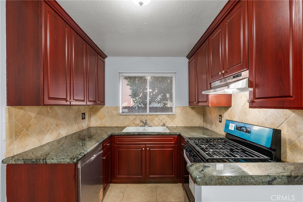 MLS #SR25230040 image #5