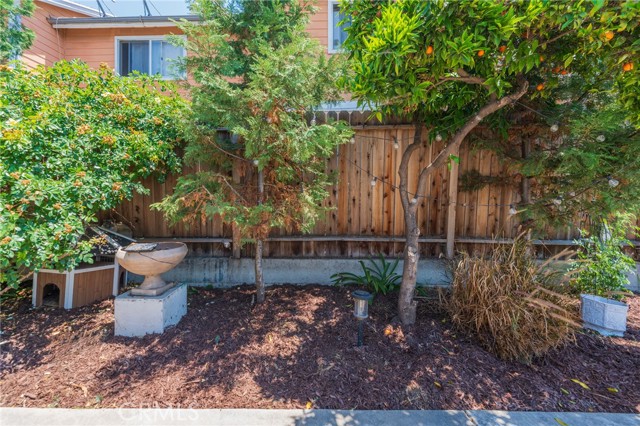 1120 W Chestnut Street, Anaheim CA: https://media.crmls.org/medias/faaf2725-3aff-4391-88cf-81509d222d2d.jpg