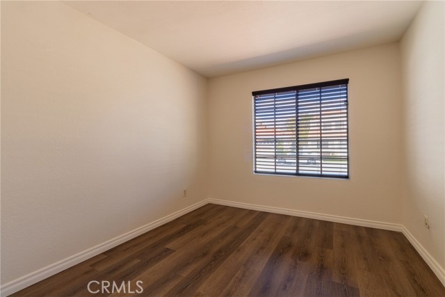 Detail Gallery Image 16 of 30 For 14361 El Contento Ave, Fontana,  CA 92337 - 2 Beds | 2 Baths