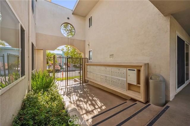 Detail Gallery Image 3 of 17 For 20917 Amie Ave #30,  Torrance,  CA 90503 - 2 Beds | 1 Baths