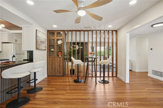 Detail Gallery Image 16 of 60 For 1533 W San Lorenzo Ave, Santa Ana,  CA 92704 - 5 Beds | 3 Baths
