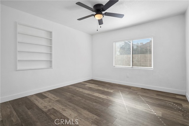 44043 Hoban Avenue, Lancaster CA: https://media.crmls.org/medias/fab1b145-6885-4d0a-b89a-cc8e0ab089d6.jpg