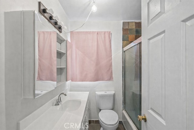 Detail Gallery Image 16 of 35 For 9370 Dorrington, Arleta,  CA 91331 - 3 Beds | 2 Baths