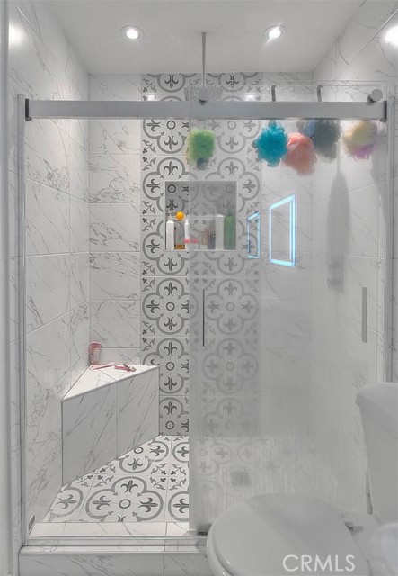 Tiled walk in shower