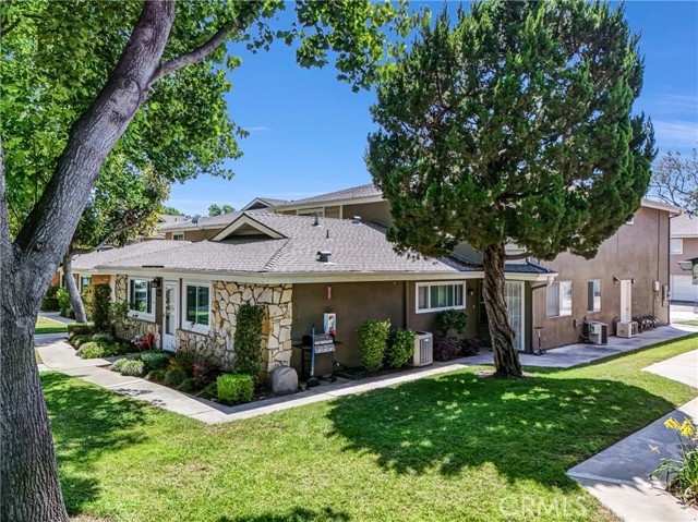 3037 Knollwood Avenue, La Verne CA: https://media.crmls.org/medias/fab38a9e-f2bd-4114-8e2f-eaeeec0b63d6.jpg